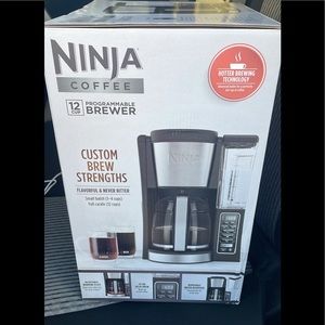 Ninja Coffee 12 Cups Coffee Brewer - Silver